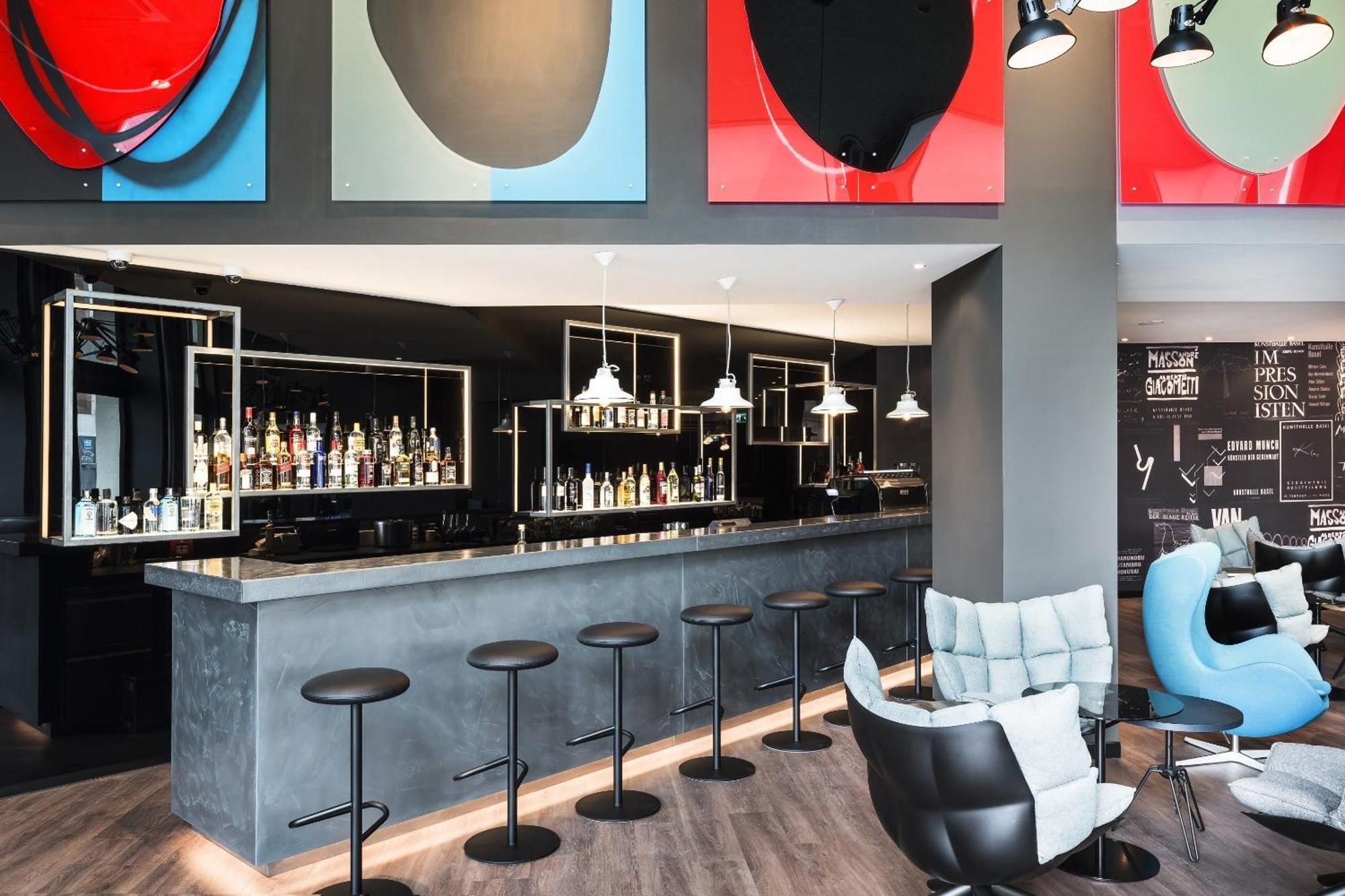 Motel One บาเซิล ภายนอก รูปภาพ