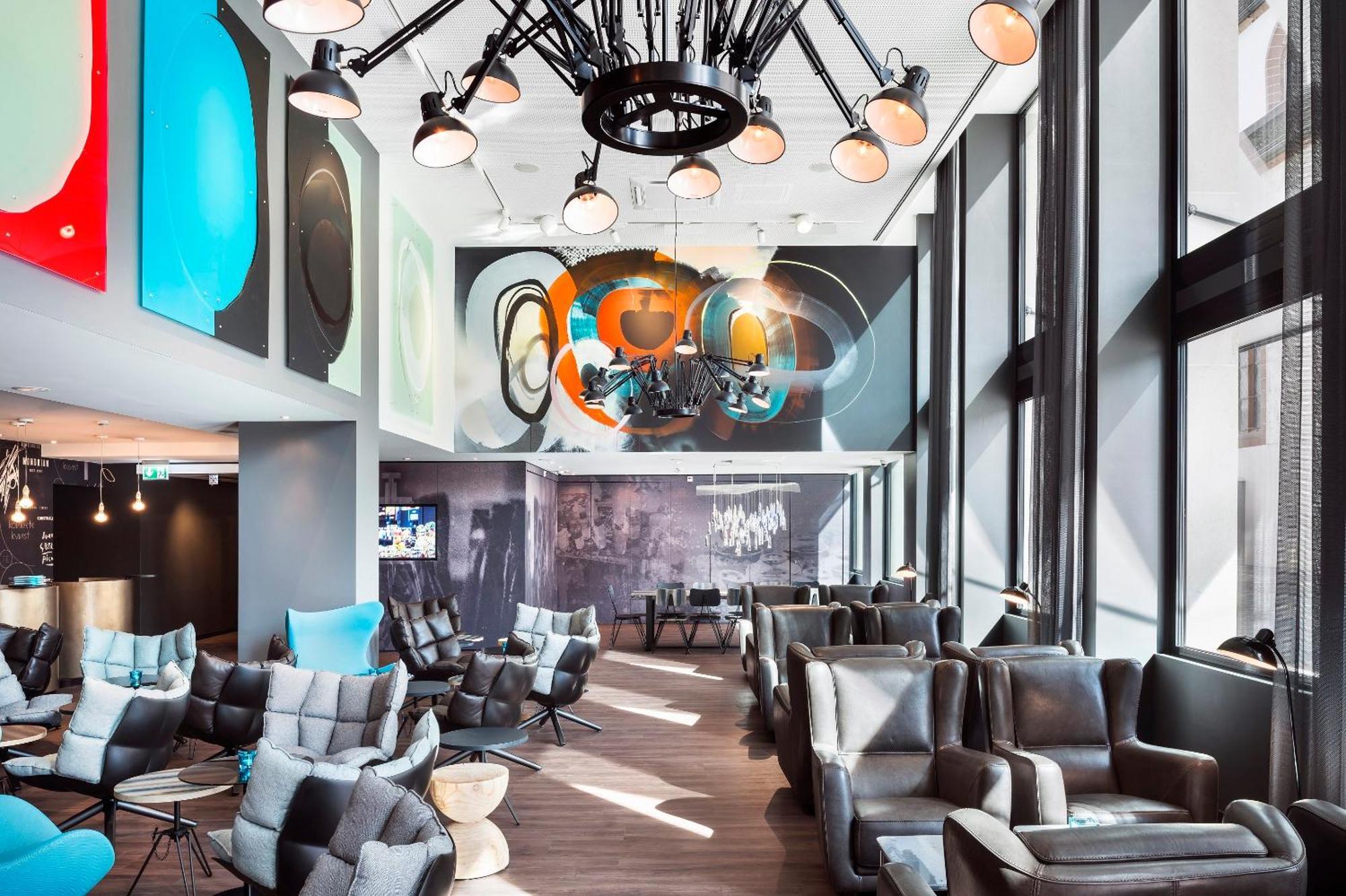 Motel One บาเซิล ภายนอก รูปภาพ